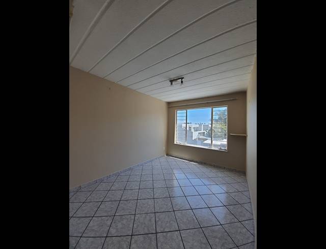 2 BEDROOM APARTMENT FOR SALE IN PRESIDENT PARK